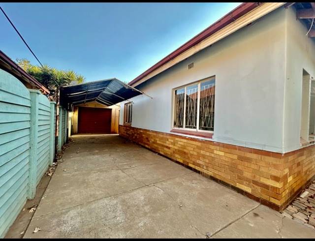3 BEDROOM HOUSE FOR SALE IN VANDERBIJLPARK CE 1